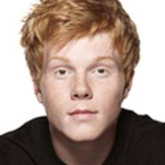 アダム ヒックスの作品 Watcha Pedia